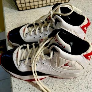 NIKE Air Jordans Size 7.5 Mens